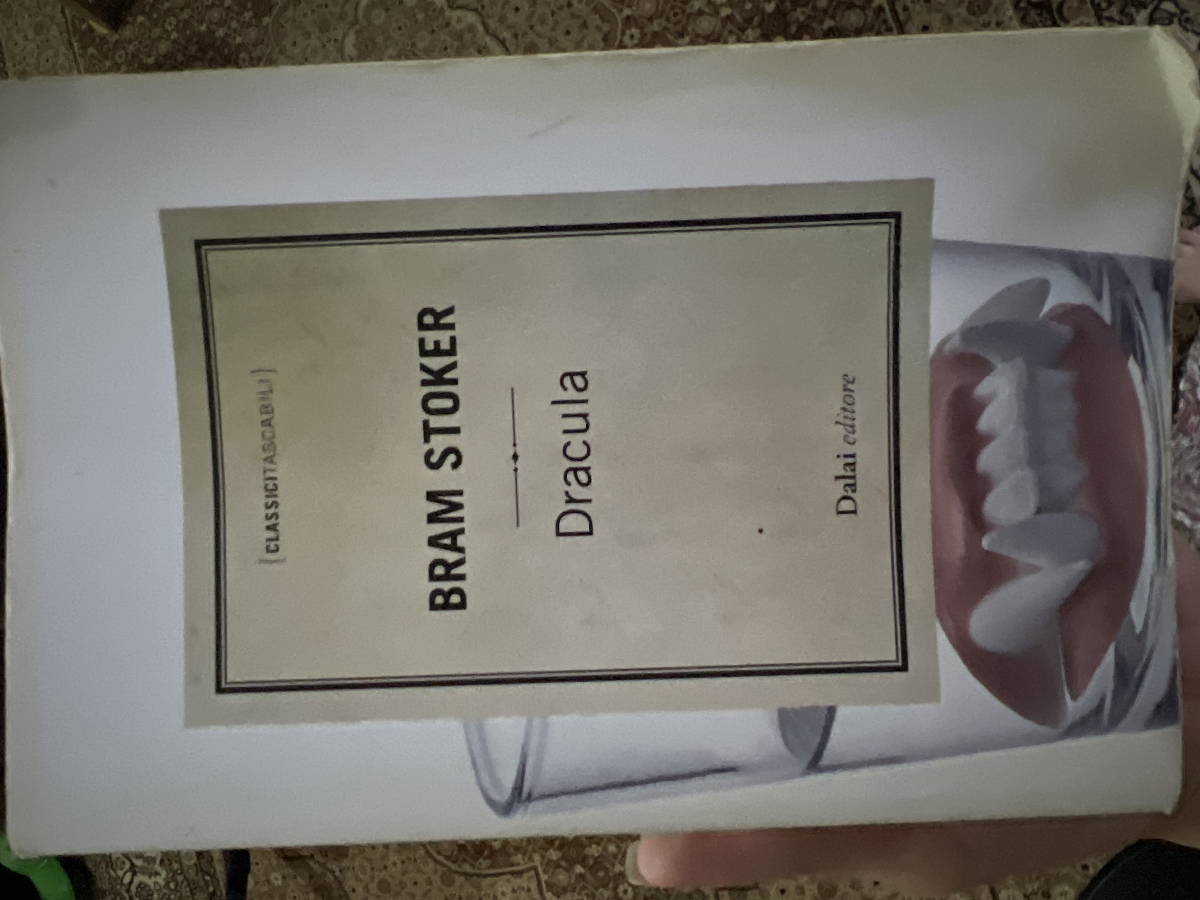 Dracula book